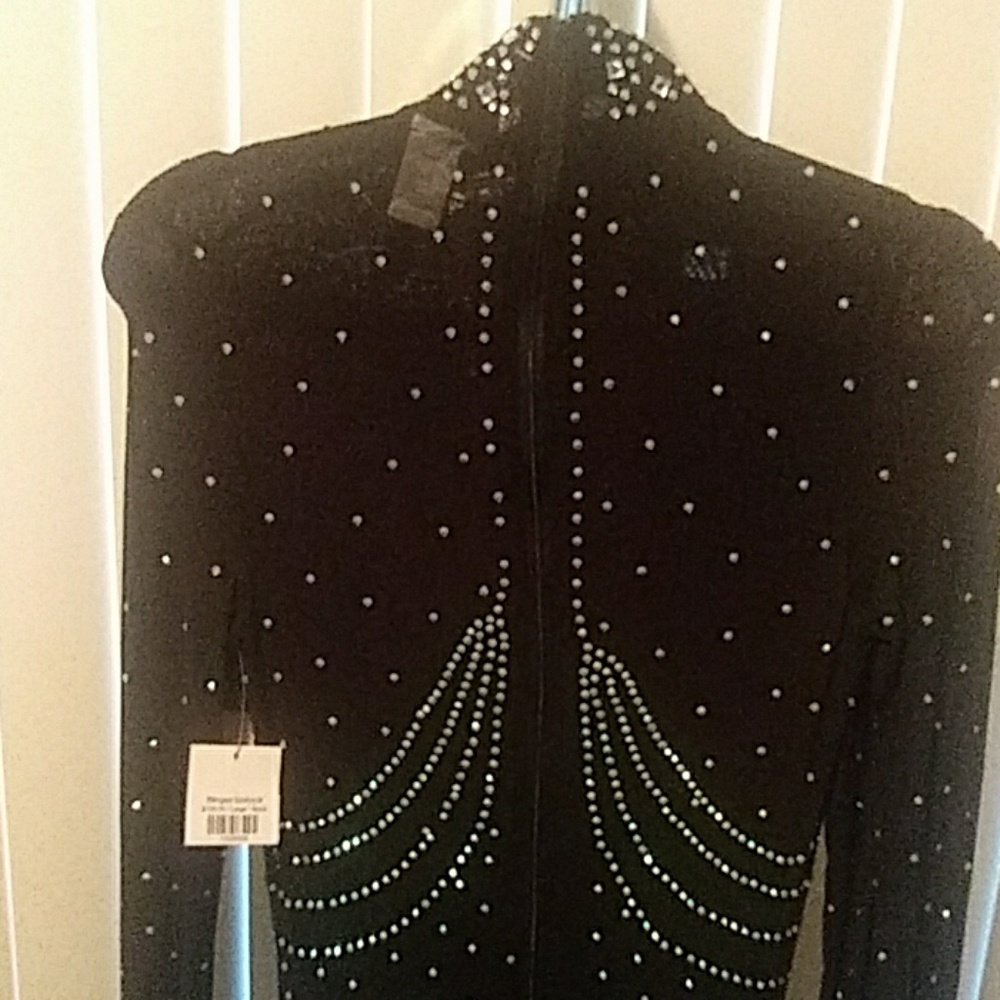 Bling - Picture 3 of 5